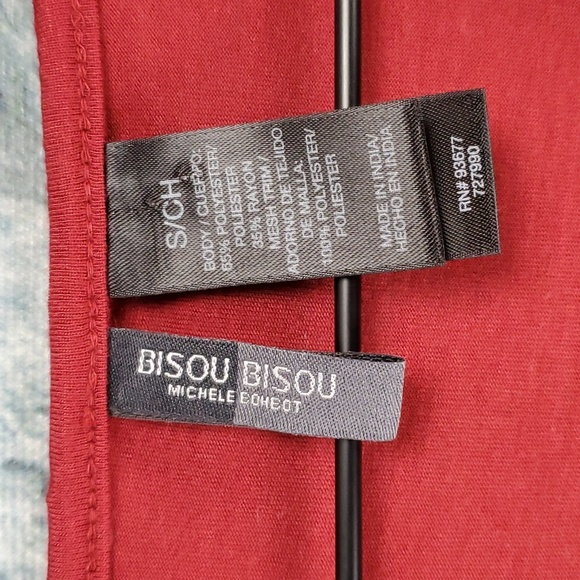 Bisou Bisou| NWT Luxe Glam Red Sequin Festive Party Tank Top - Picture 2 of 9